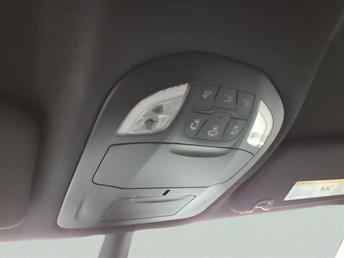 New 2026 Chrysler Pacifica Select image 20