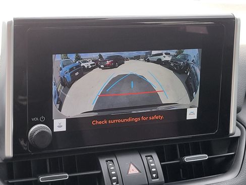 Used 2024 Toyota RAV4 XLE Premium AWD/4WD image 27