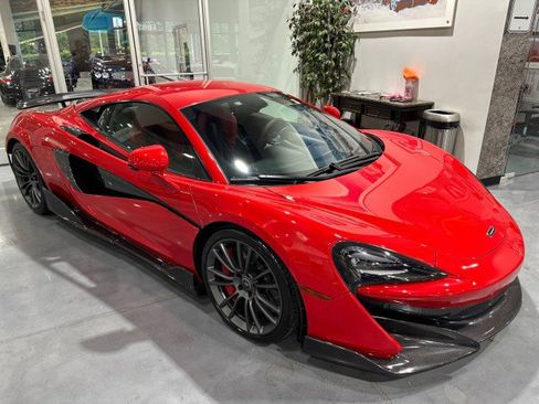 Used 2017 McLaren 570S Coupe RWD image 12
