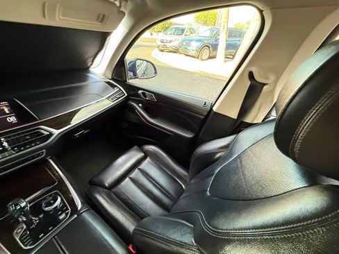 Used 2020 BMW X7 xDrive40i w/ Cold Weather Package AWD/4WD image 52