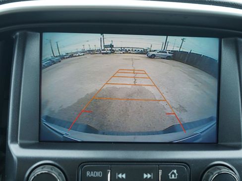 Used 2017 Chevrolet Colorado LT w/ LT Convenience Package RWD image 12