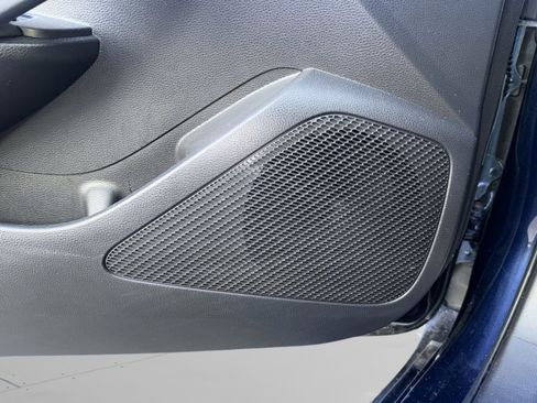 Used 2021 Toyota Corolla SE image 17