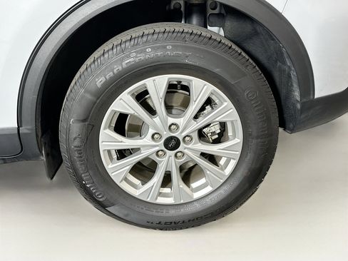 Used 2025 Ford Escape Active image 11