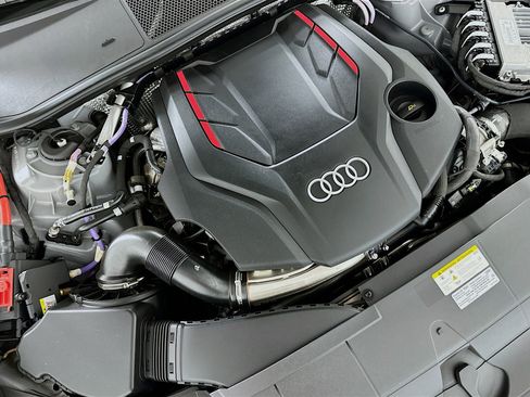 Used 2023 Audi S6 Prestige w/ Prestige Package image 32