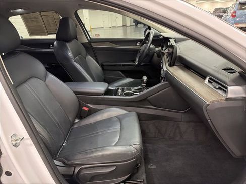 Used 2024 Kia K5 EX image 9