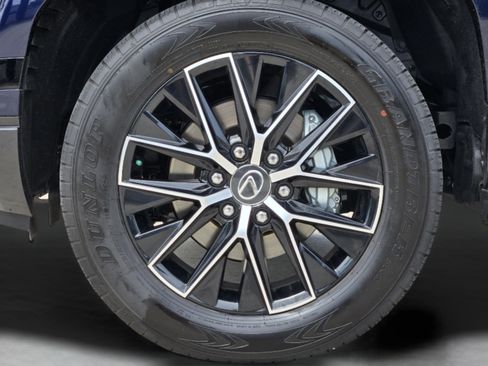 Used 2026 Lexus GX 550 AWD/4WD image 40