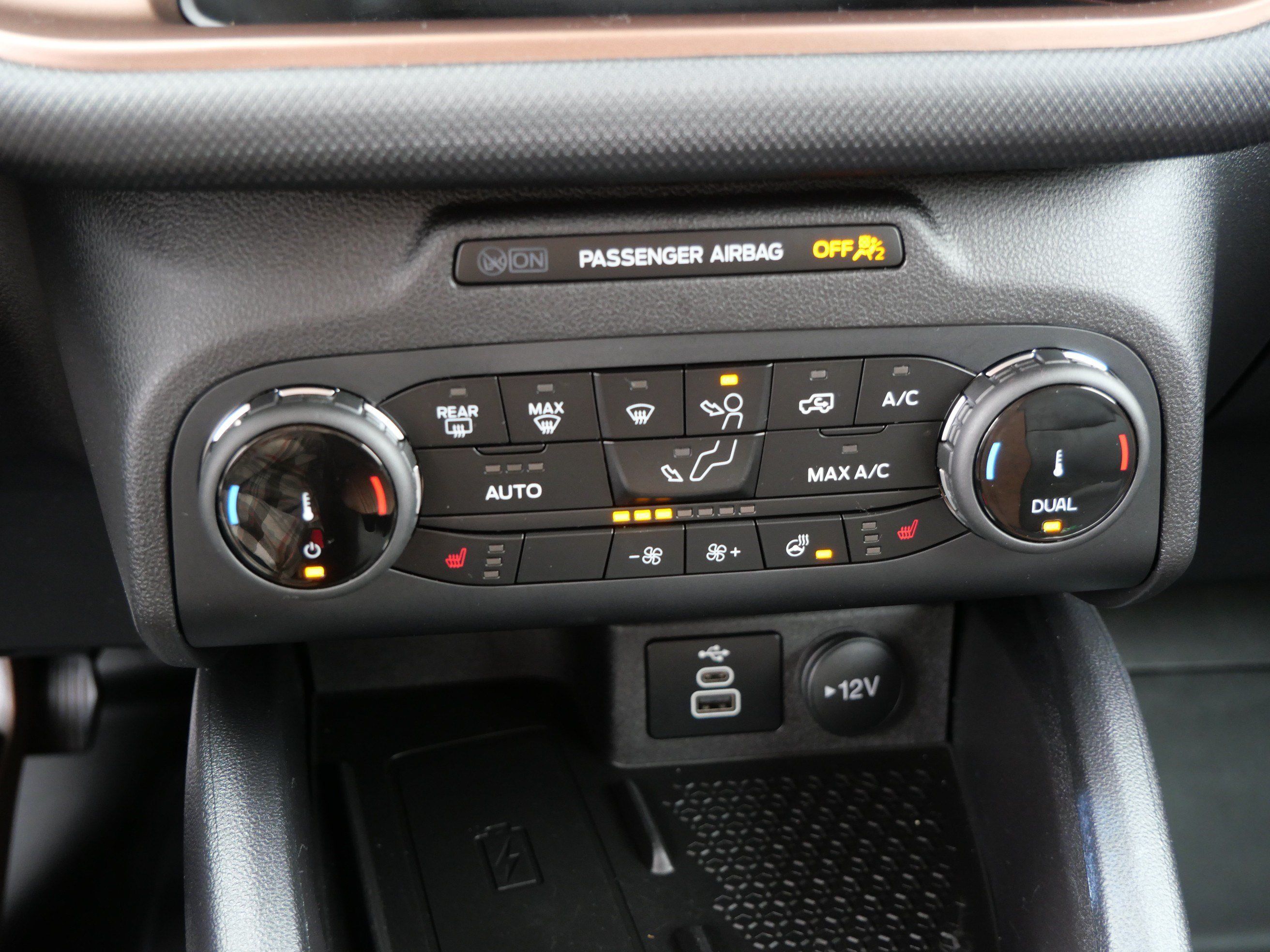 Certified 2024 Ford Bronco Sport Badlands w/ Premium Package AWD/4WD image 23