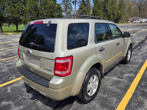 Used 2012 Ford Escape XLT image 11