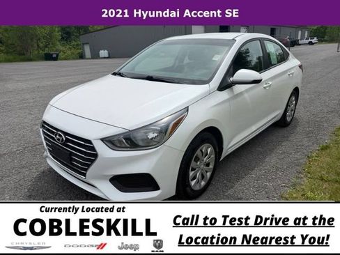 Used 2021 Hyundai Accent SE FWD image 9