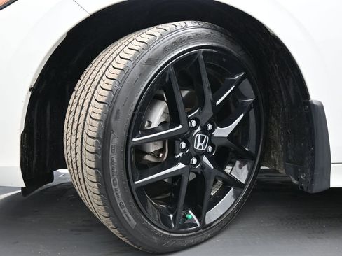 Certified 2024 Honda Civic Sport image 42