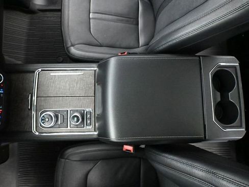 Used 2020 Ford Expedition Limited w/ Equipment Group 302A image 37