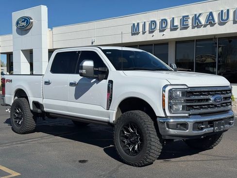 Used 2023 Ford F250 Lariat w/ Lariat Ultimate Package image 1