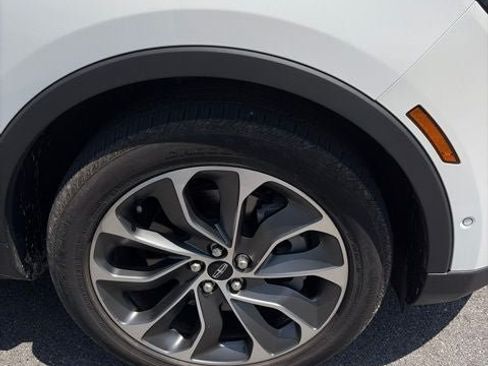 Used 2023 Lincoln Nautilus Reserve FWD image 19