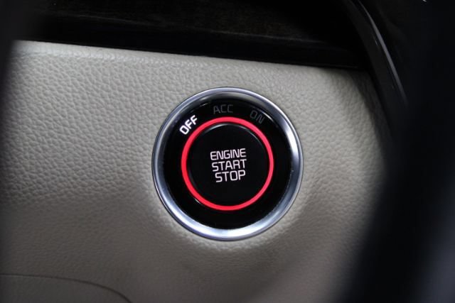Used 2014 Kia Cadenza Premium w/ Technology Package FWD image 14