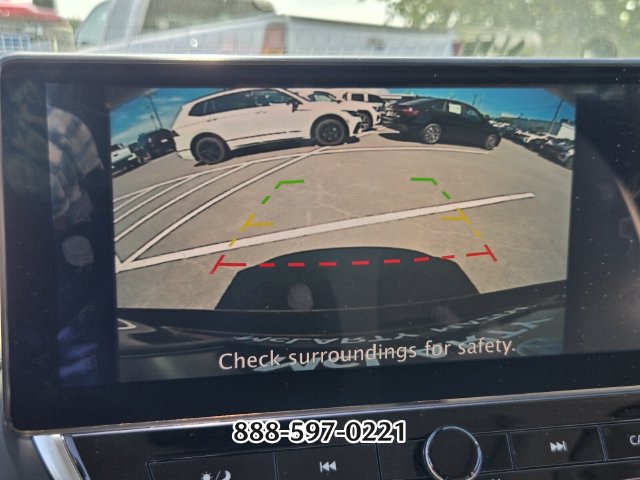 Used 2024 Nissan Altima 2.5 SV w/ SV Premium Package FWD image 23