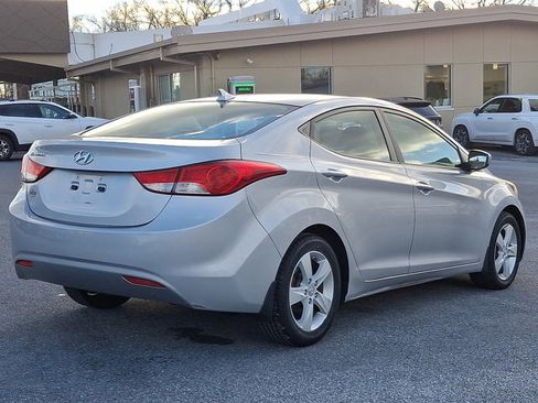 Used 2011 Hyundai Elantra GLS w/ Preferred Equipment Pkg 3 image 4