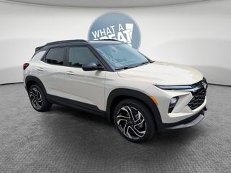 Used 2026 Chevrolet TrailBlazer RS w/ Convenience Package AWD/4WD video 1