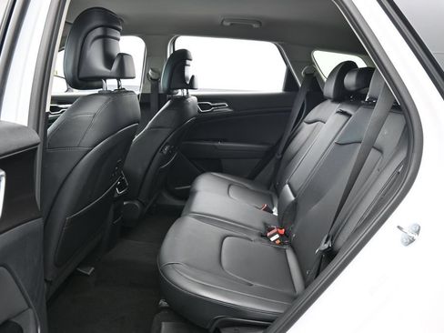 Used 2025 Kia Sportage EX FWD image 33
