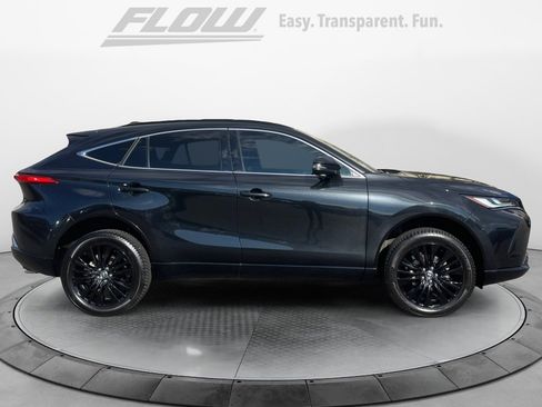 Certified 2023 Toyota Venza Nightshade image 10