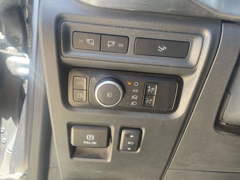 Used 2023 Ford F150 Lariat w/ Equipment Group 502A High AWD/4WD image 18