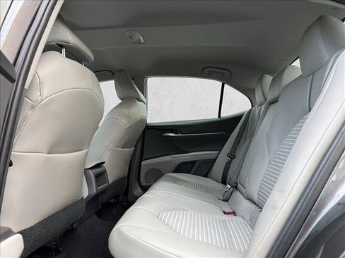 Certified 2021 Toyota Camry SE image 22