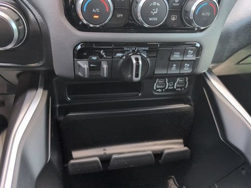 Used 2022 RAM 1500 Big Horn RWD image 21