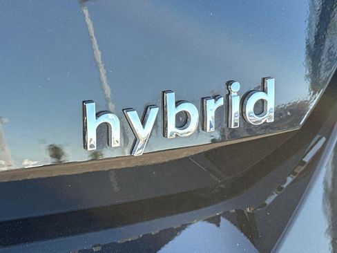 Used 2023 Hyundai Elantra Limited w/ Preferred Accessory Package FWD image 25