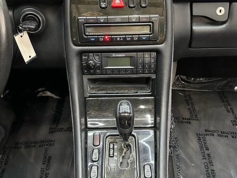 Used 2002 Mercedes-Benz CLK 430 Cabriolet image 22