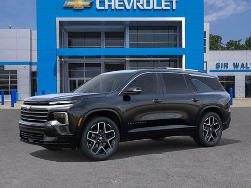 New 2026 Chevrolet Traverse High Country image 2