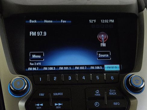 Used 2016 Chevrolet Equinox LT w/ Convenience Package FWD image 25