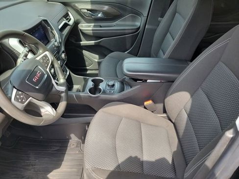 Used 2022 GMC Terrain SLE w/ Driver Convenience Package FWD image 14