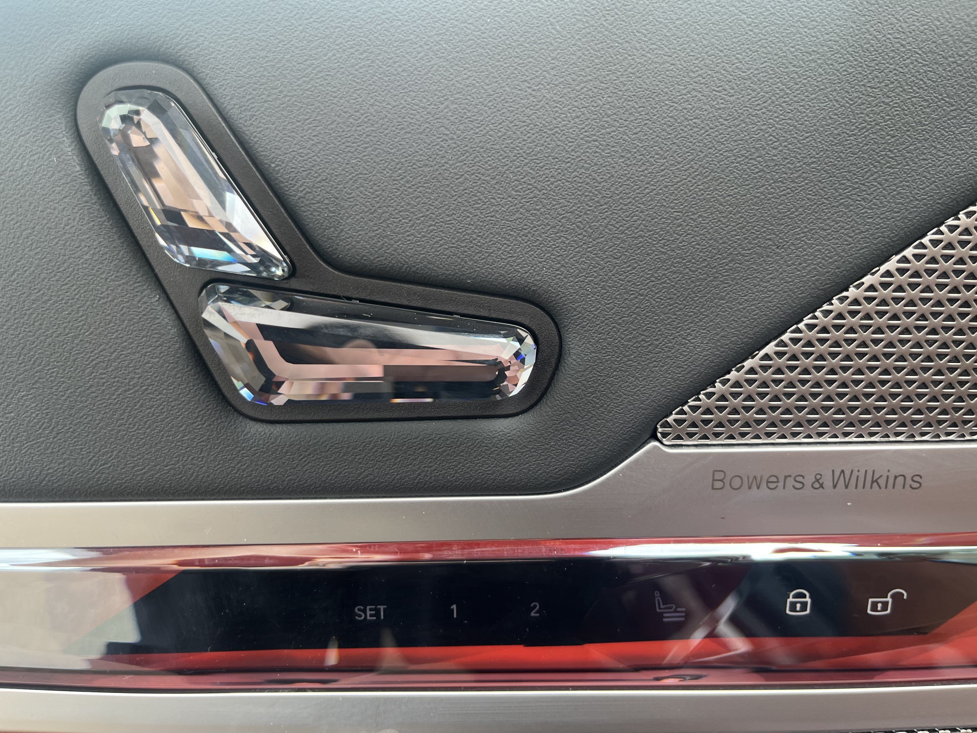 Certified 2023 BMW 760i xDrive AWD/4WD image 19