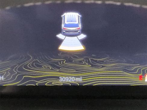 Certified 2024 Jeep Grand Cherokee L Altitude image 34