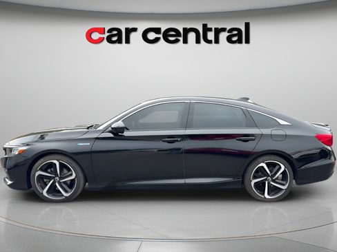 Used 2022 Honda Accord Sport image 2
