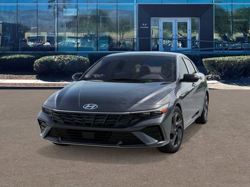 New 2026 Hyundai Elantra SEL Sport FWD image 6