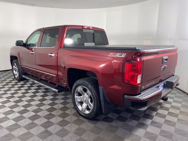 Used 2017 Chevrolet Silverado 1500 LTZ Z71 w/ LTZ Plus Package AWD/4WD image 10