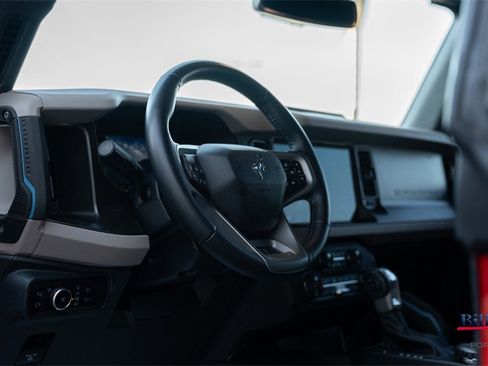 Certified 2023 Ford Bronco Wildtrak image 26