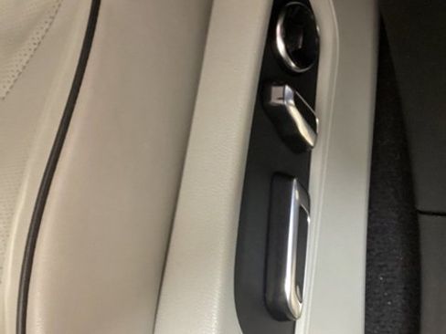 Used 2020 Acura RDX AWD w/ Advance Package image 14