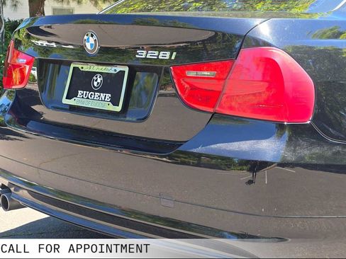 Used 2011 BMW 328i Sedan RWD image 13
