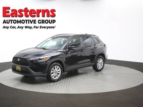 Used 2024 Toyota Corolla Cross LE FWD image 56