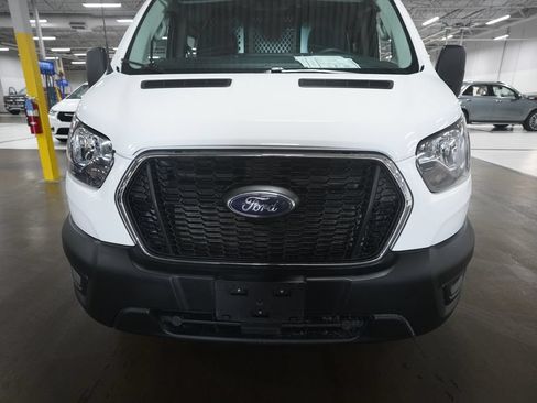 Used 2024 Ford Transit 250 Low Roof AWD w/ Exterior Upgrade Package image 21