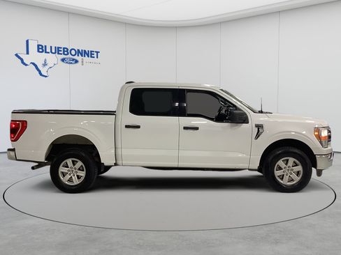 Used 2022 Ford F150 XLT w/ Equipment Group 301A Mid AWD/4WD image 4