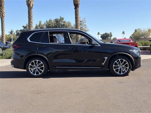 Used 2024 BMW X5 xDrive40i image 5