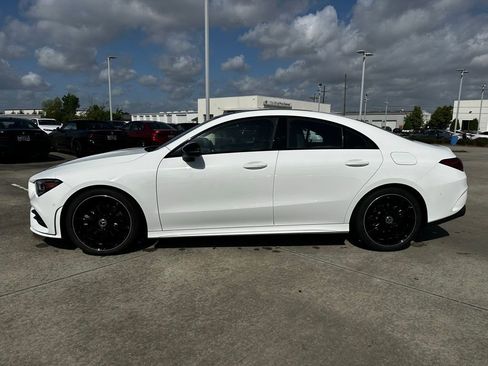 Used 2022 Mercedes-Benz CLA 250 image 10