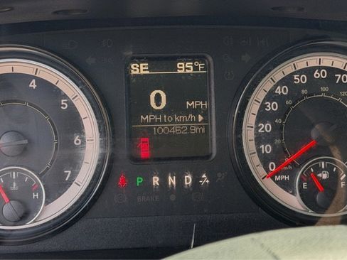 Used 2018 RAM 3500 Tradesman w/ Chrome Appearance Group image 14