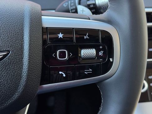 New 2026 Genesis GV70 2.5T Select image 30