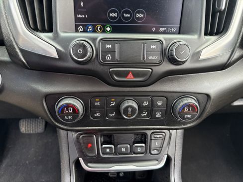 Used 2020 GMC Terrain SLT FWD image 15