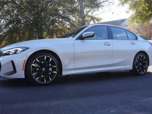 New 2026 BMW 330i Sedan w/ M Sport Package image 43