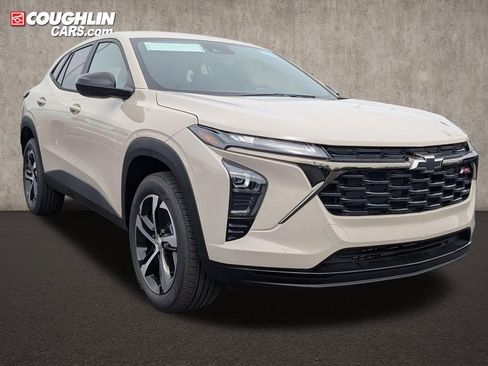 New 2026 Chevrolet Trax RS image 1