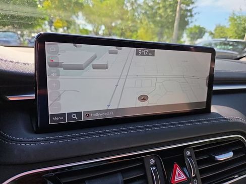 Used 2023 Genesis G70 2.0T RWD image 16